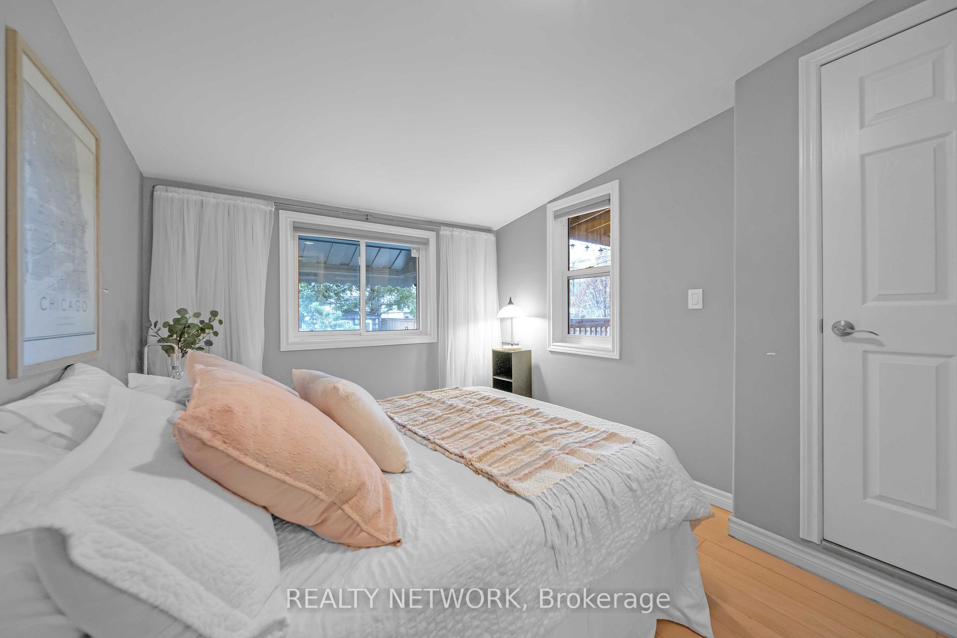 Photo 24 of 79 Province Street N, Hamilton, Crown Point — HOMEH