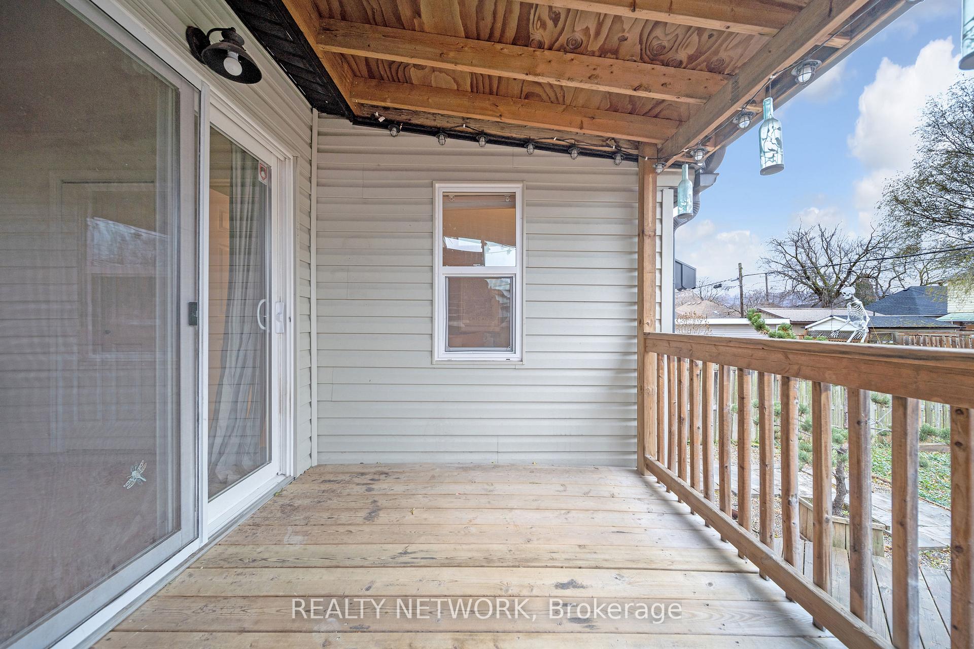 Photo 28 of 79 Province Street N, Hamilton, Crown Point — HOMEH