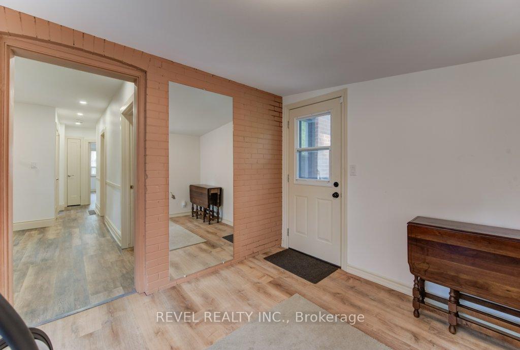 Photo 21 of 72 Edgemont Street N, Hamilton, Crown Point — HOMEH