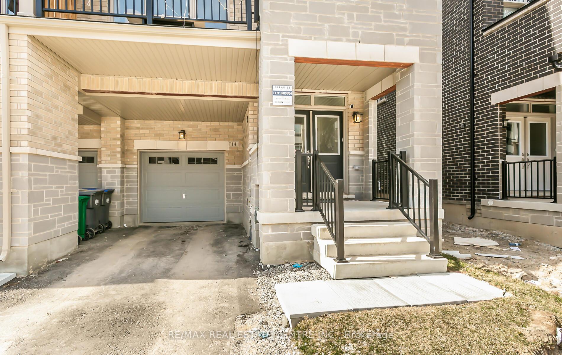 Photo 2 of 14 Arrowview Drive, Brampton, Northwest Brampton — HOMEH
