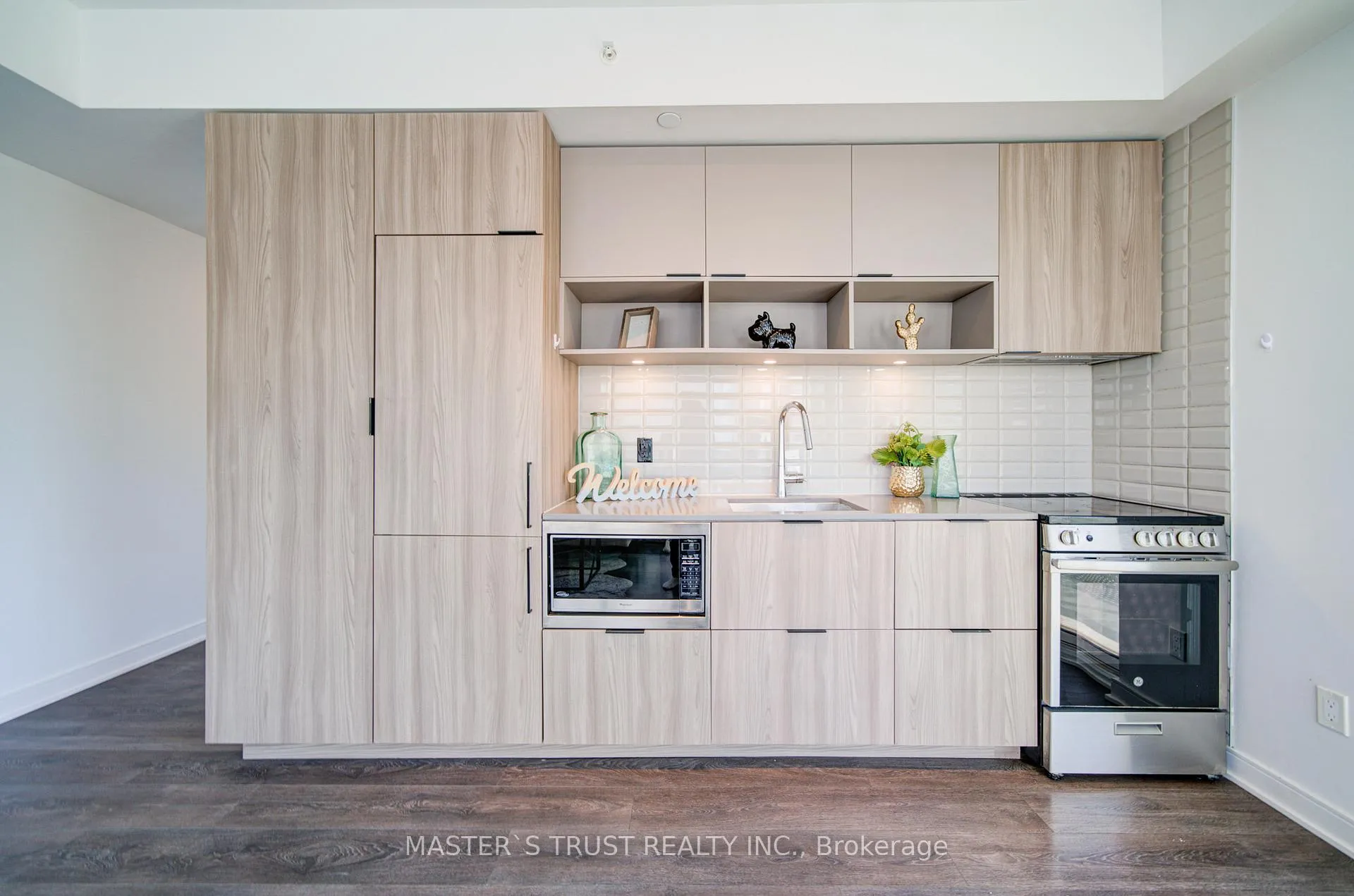 Photo 13 of Unit 710, 60 Tannery Road, Toronto, Waterfront Communities — HOMEH