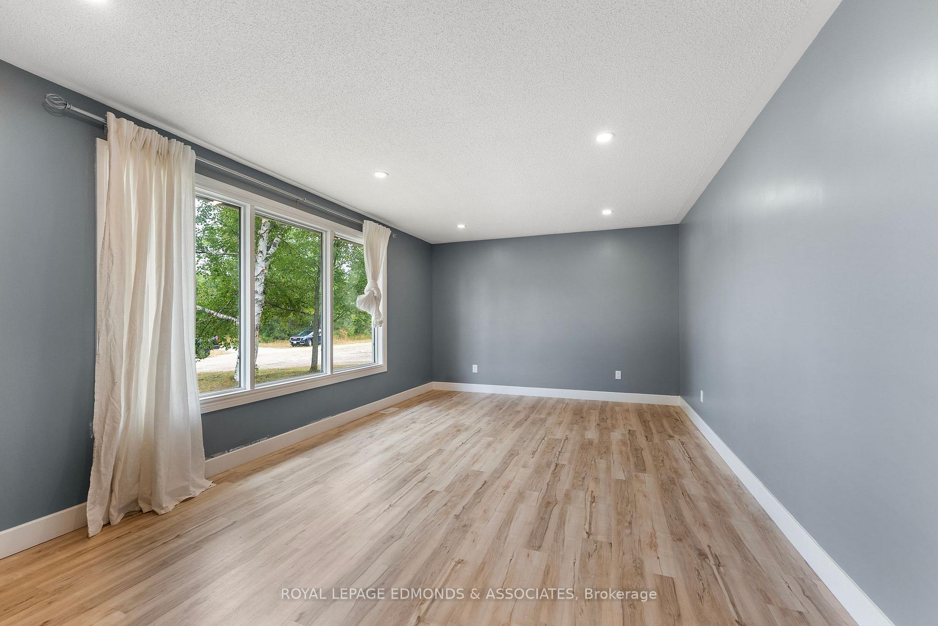 Photo 14 of 135 Uniacke Lane, Deep River — HOMEH