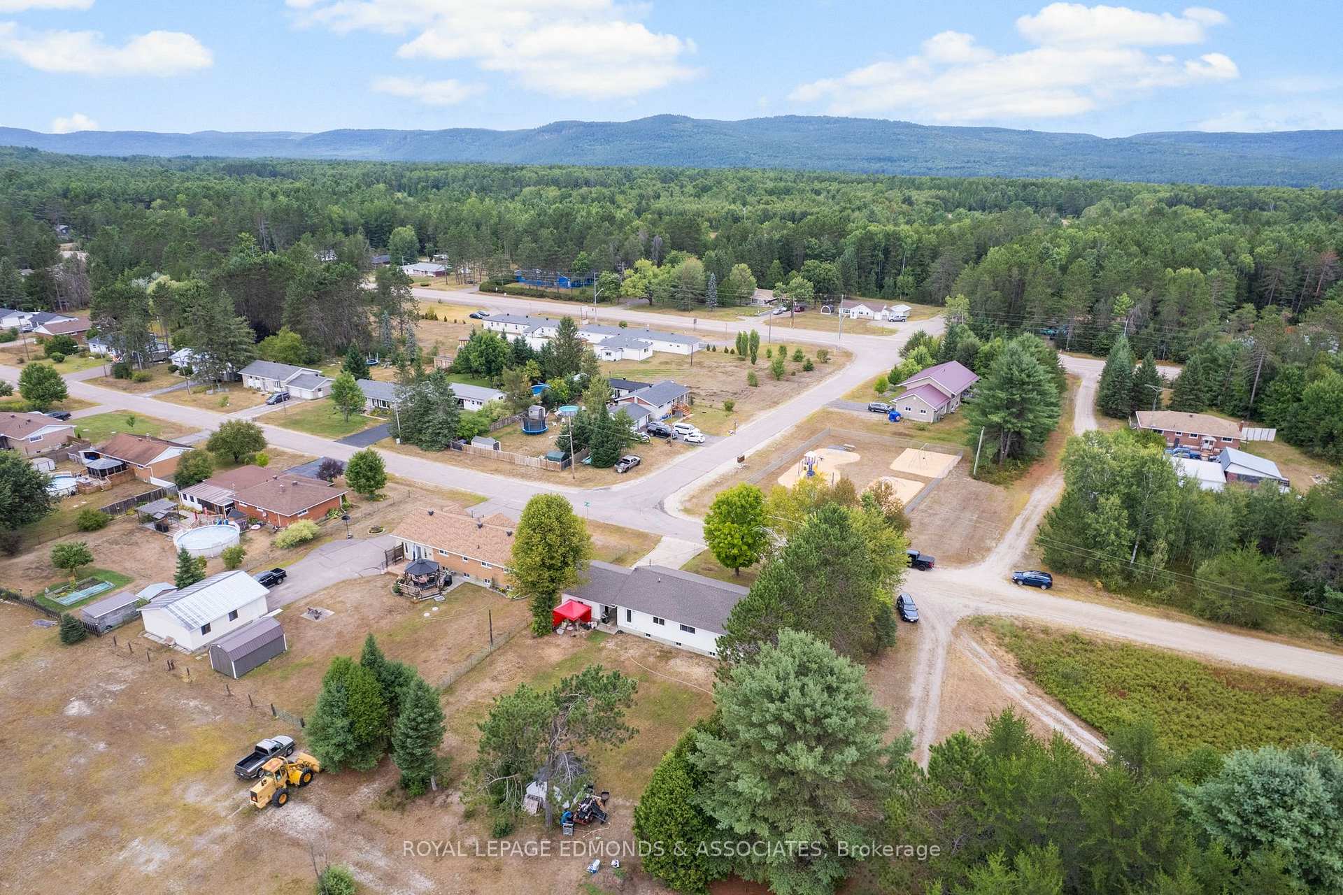 Photo 41 of 135 Uniacke Lane, Deep River — HOMEH