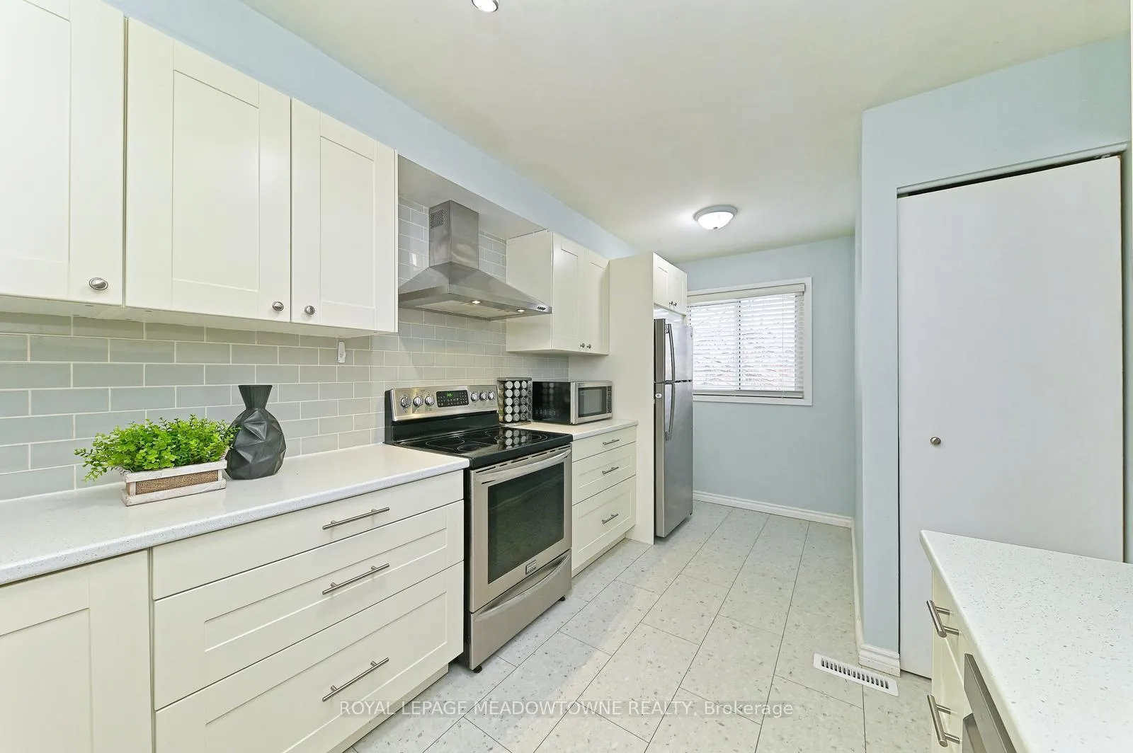 Photo 8 of Unit 74, 80 Lynden Circle, Halton Hills, Georgetown — HOMEH