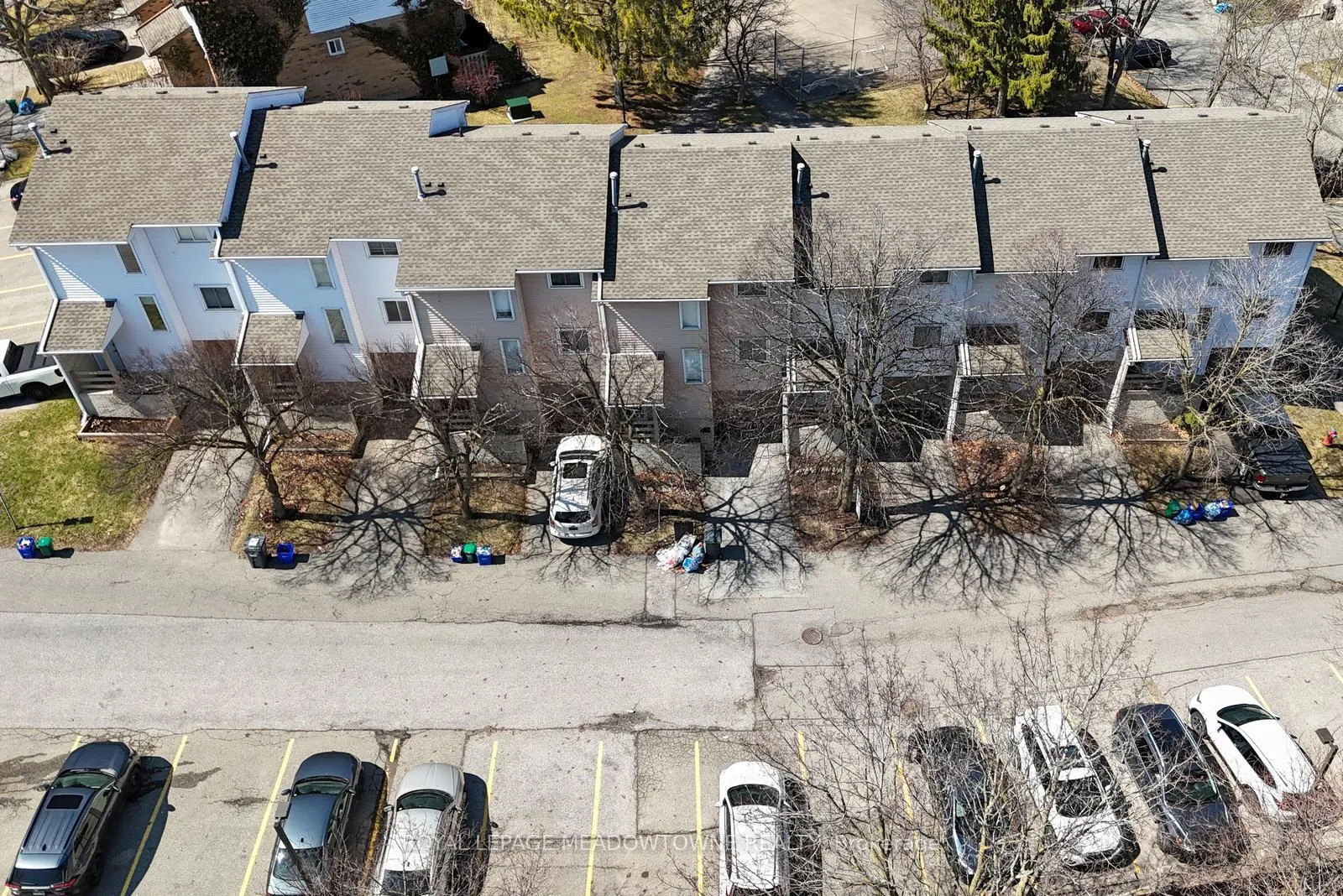 Photo 39 of Unit 74, 80 Lynden Circle, Halton Hills, Georgetown — HOMEH