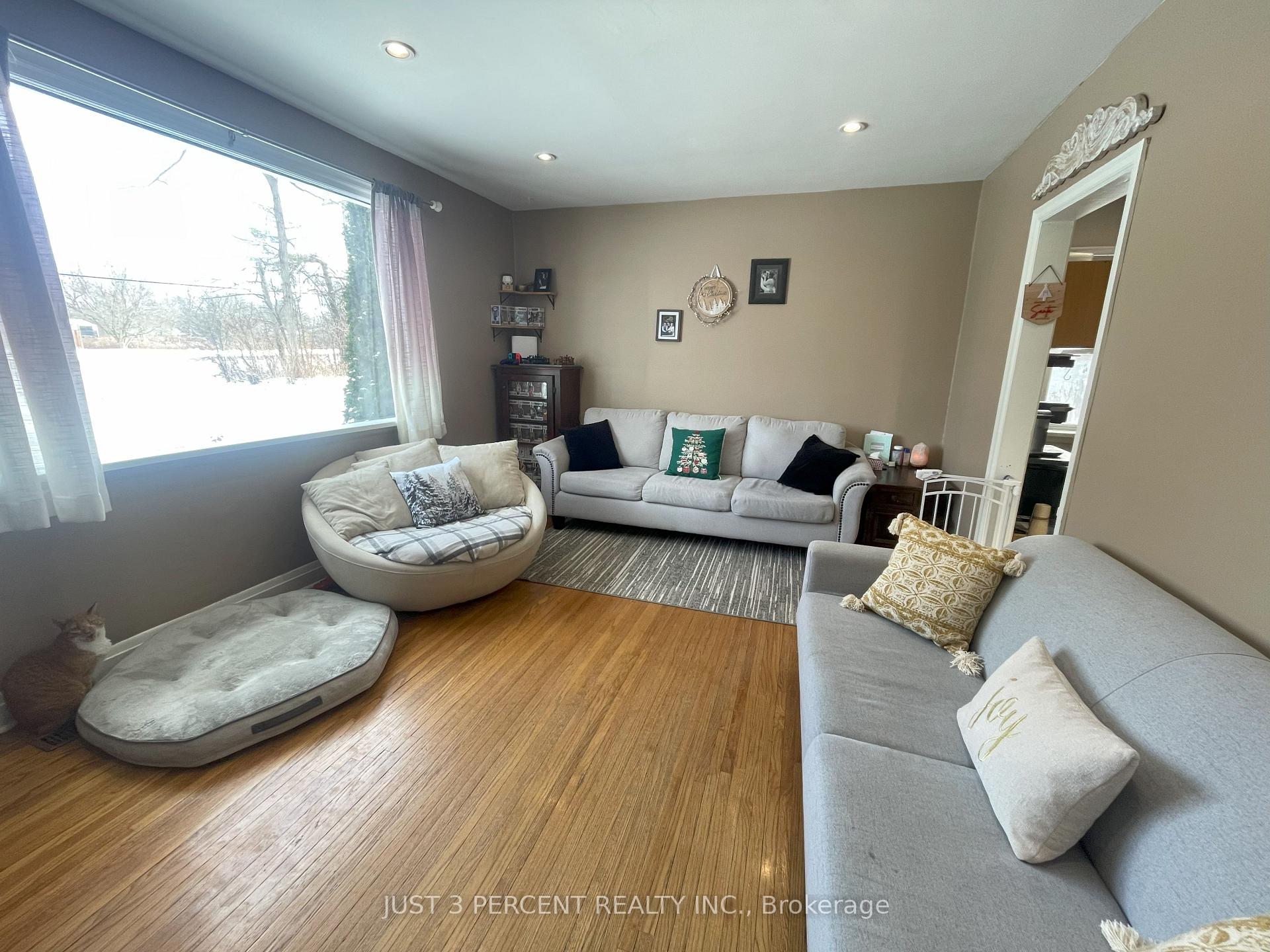 Photo 6 of 2714 Television Road, Douro-Dummer — HOMEH