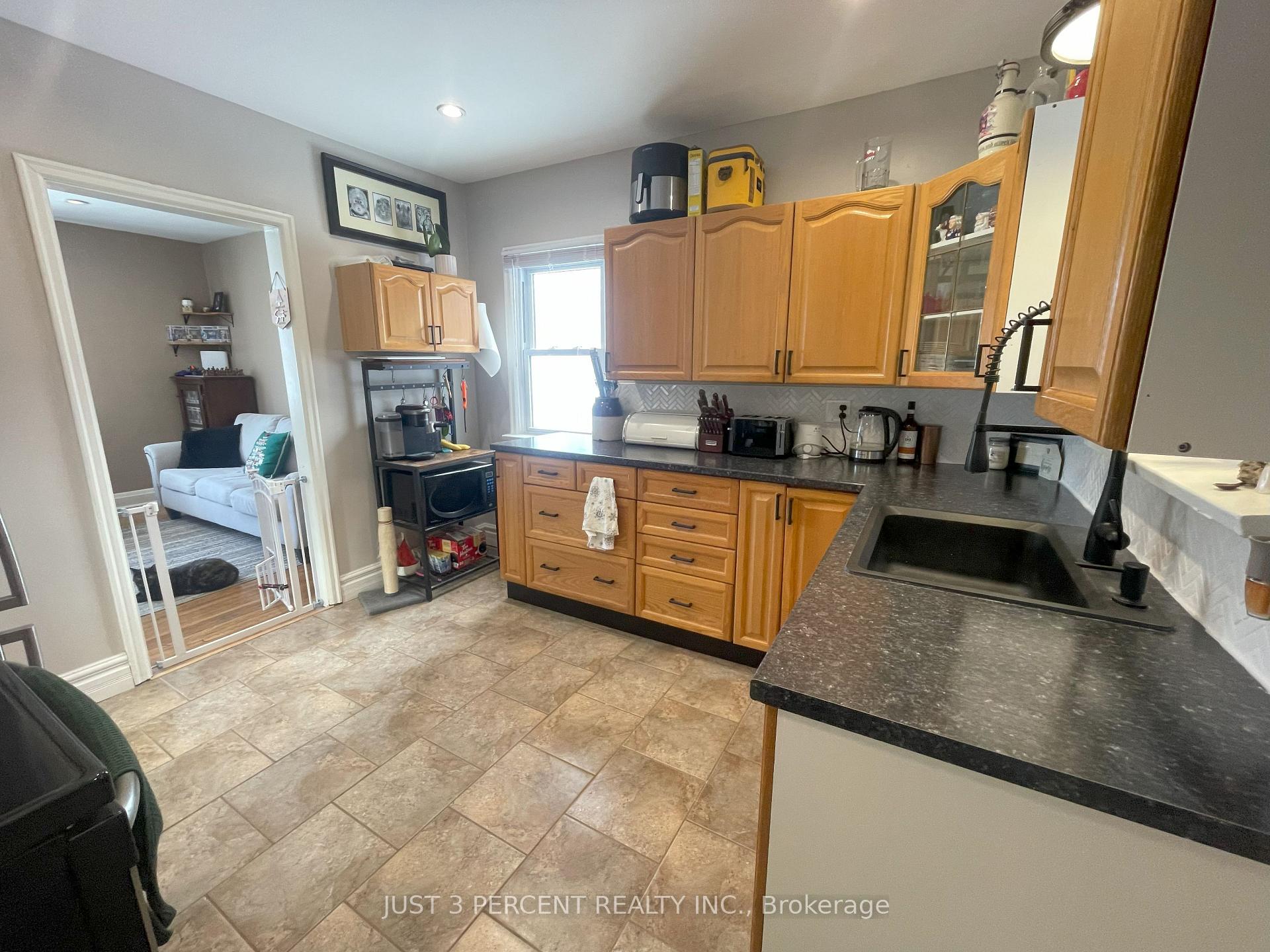 Photo 10 of 2714 Television Road, Douro-Dummer — HOMEH