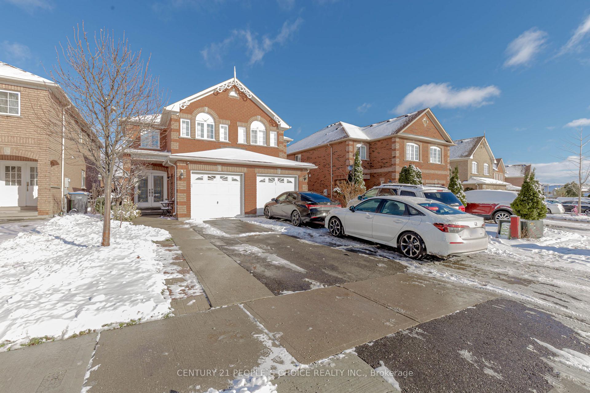Front of 89 Weather Vane Lane