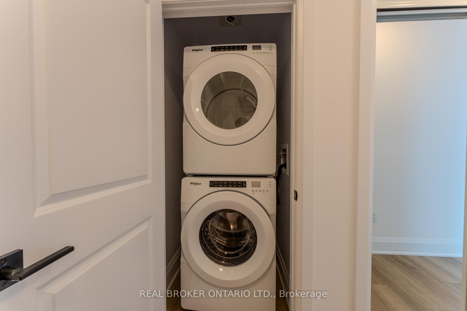 Photo 16 of Unit 1205, 470 Dundas Street, Hamilton, Waterdown — HOMEH