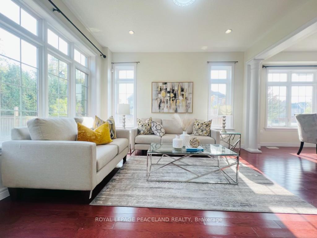 Photo 10 of 24 Hazelton Avenue, Hamilton, Sheldon — HOMEH