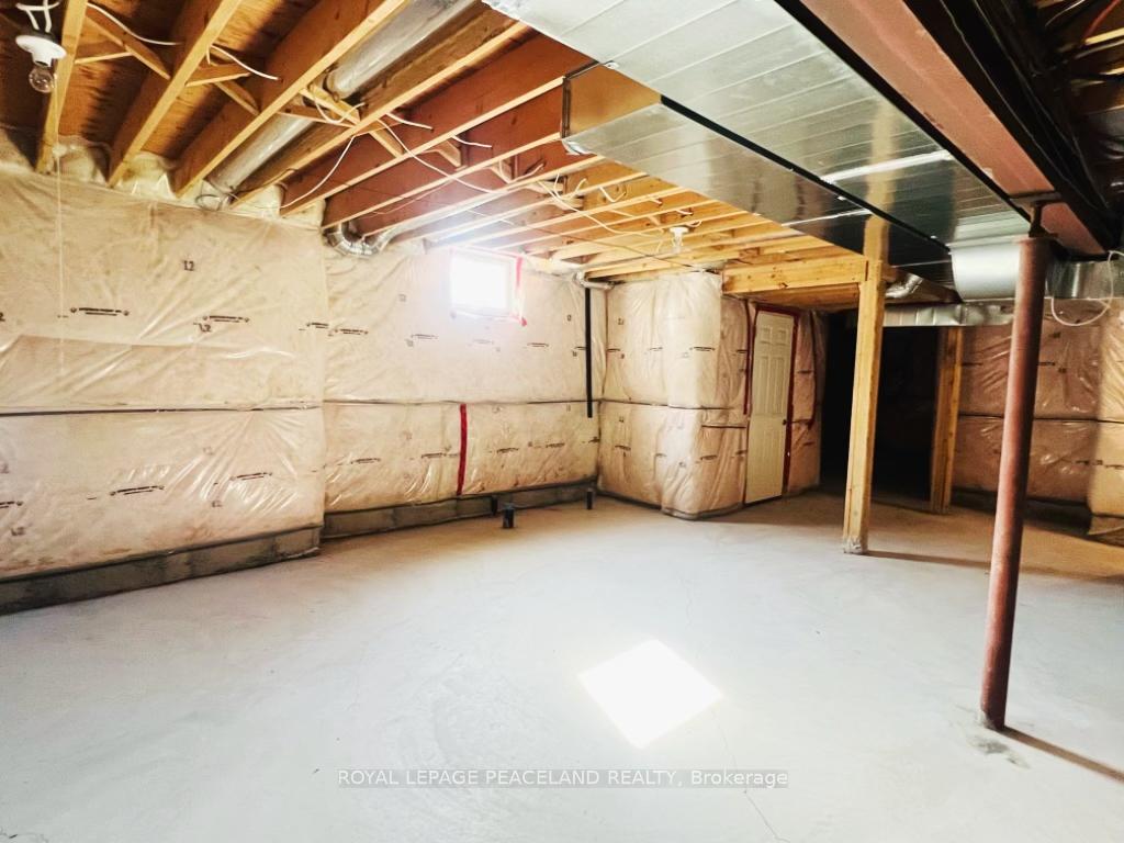Photo 30 of 24 Hazelton Avenue, Hamilton, Sheldon — HOMEH