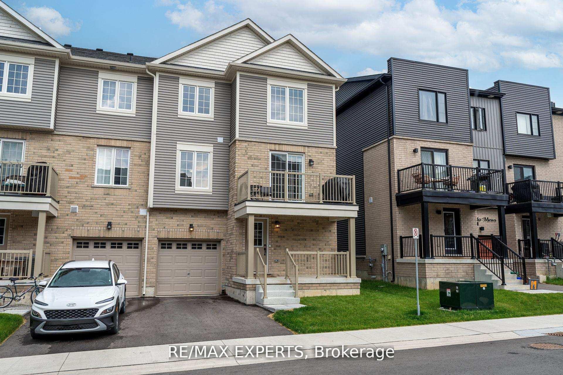 Photo 2 of 16 Silo Mews, Barrie, Rural Barrie Southeast — HOMEH