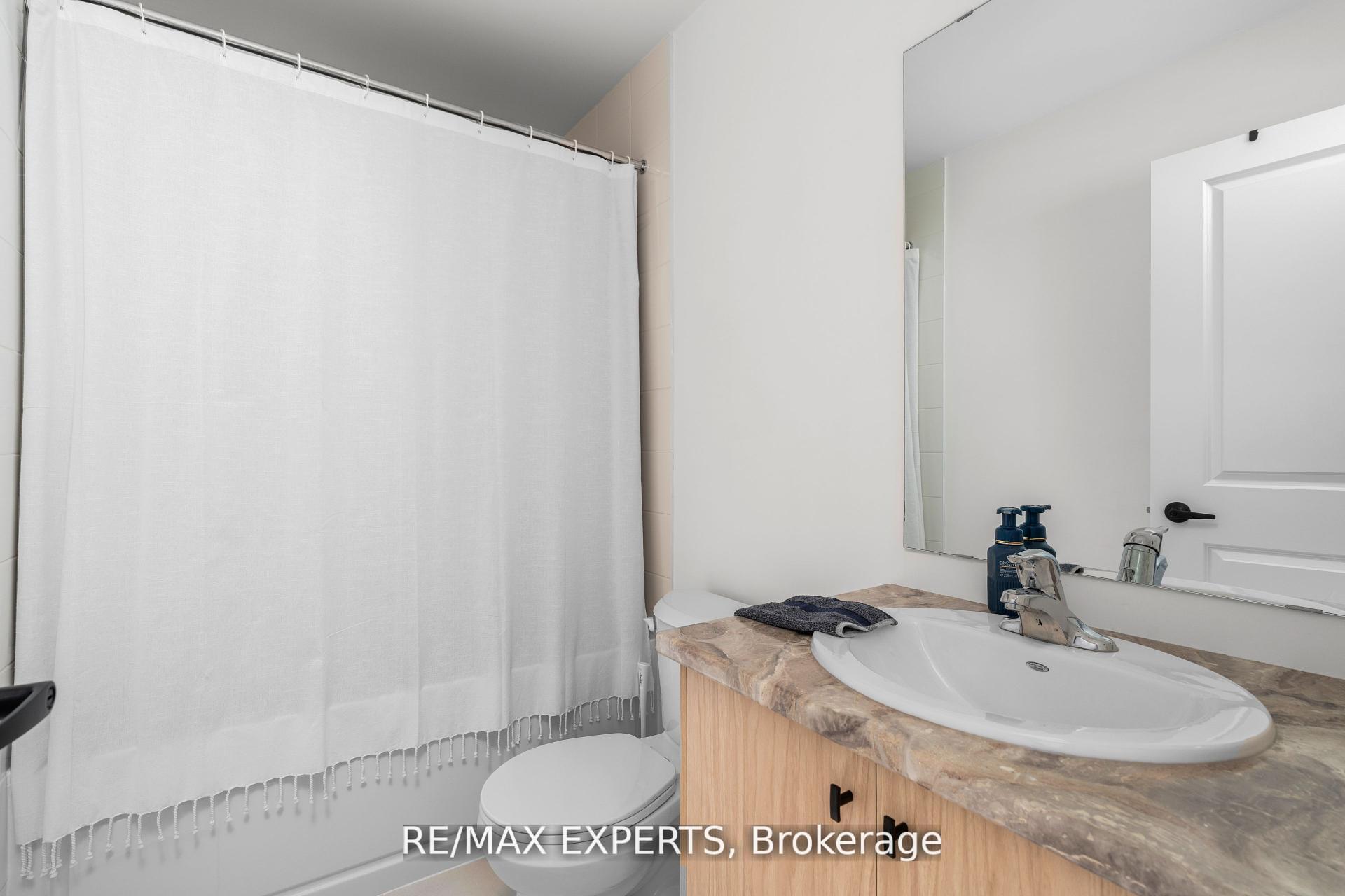Photo 34 of 16 Silo Mews, Barrie, Rural Barrie Southeast — HOMEH