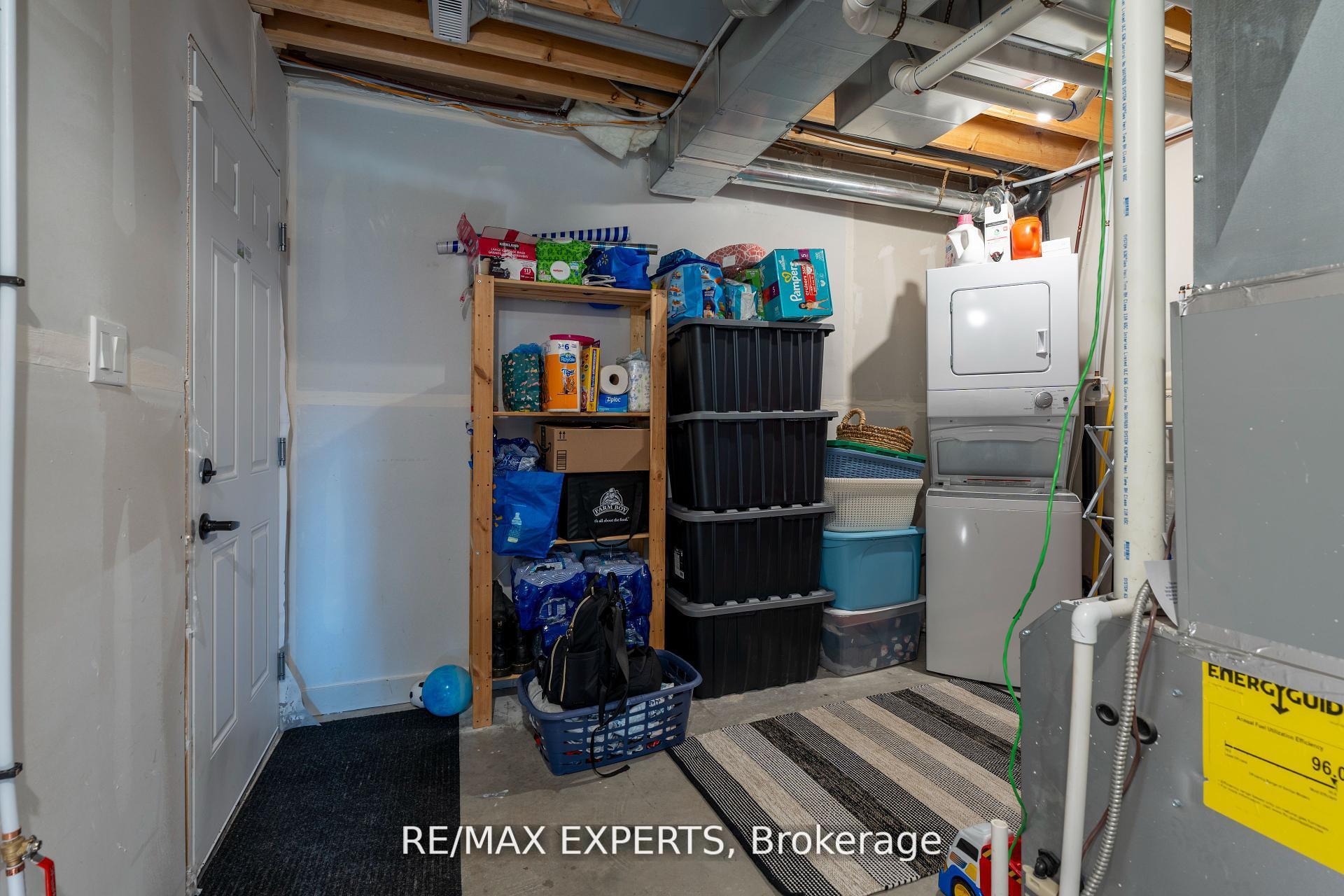 Photo 36 of 16 Silo Mews, Barrie, Rural Barrie Southeast — HOMEH