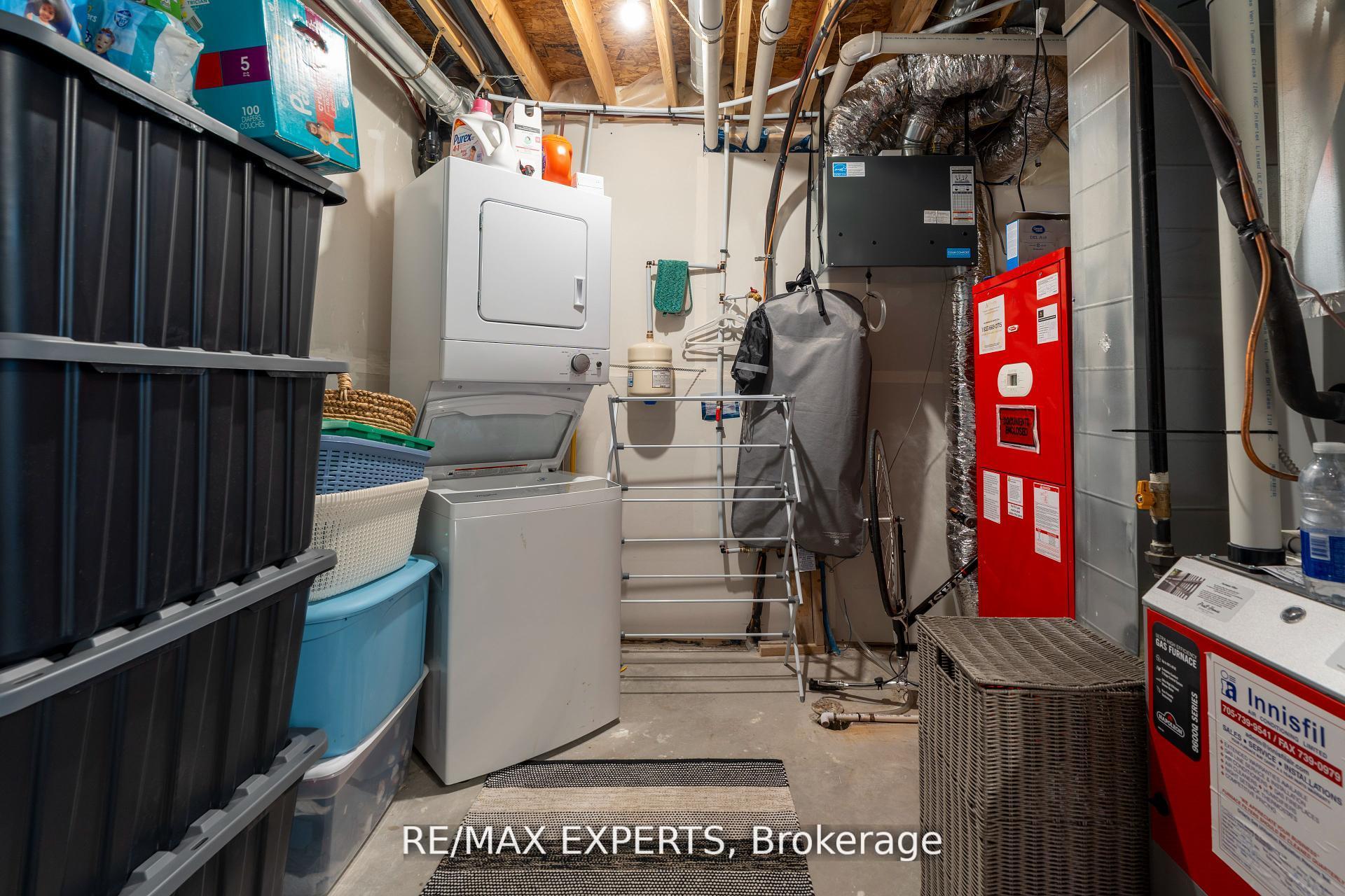 Photo 37 of 16 Silo Mews, Barrie, Rural Barrie Southeast — HOMEH