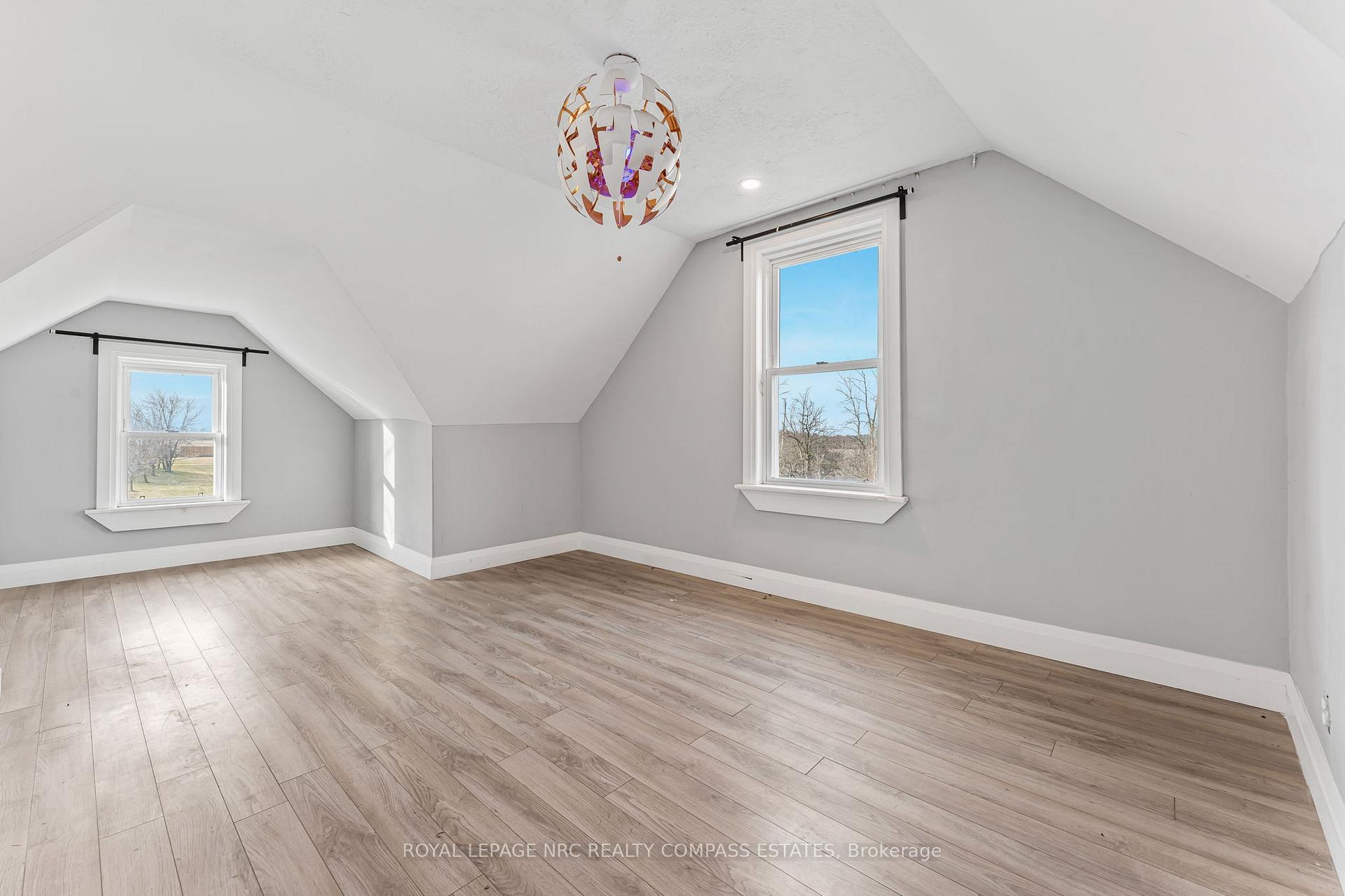 Photo 17 of 97 Smith Road, Hamilton, Rural Stoney Creek — HOMEH