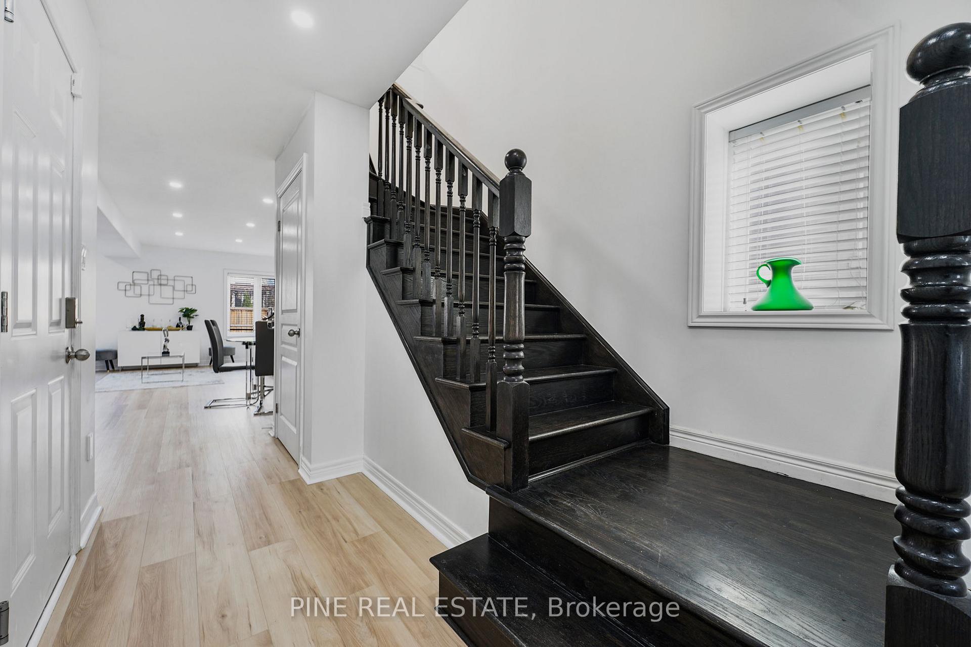 Photo 60 of 45 Waterbridge Street, Hamilton, Stoney Creek Mountain — HOMEH