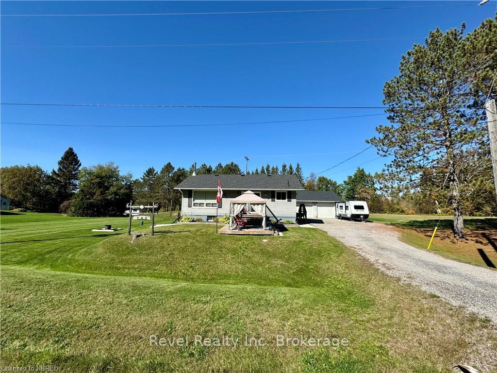 Photo 3 of 454 Highway 534, Powassan — HOMEH