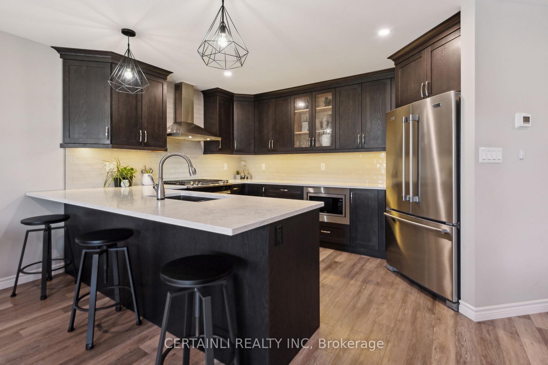 Photo 2 of 8924 Morris Street, Dutton/Dunwich, Iona — HOMEH