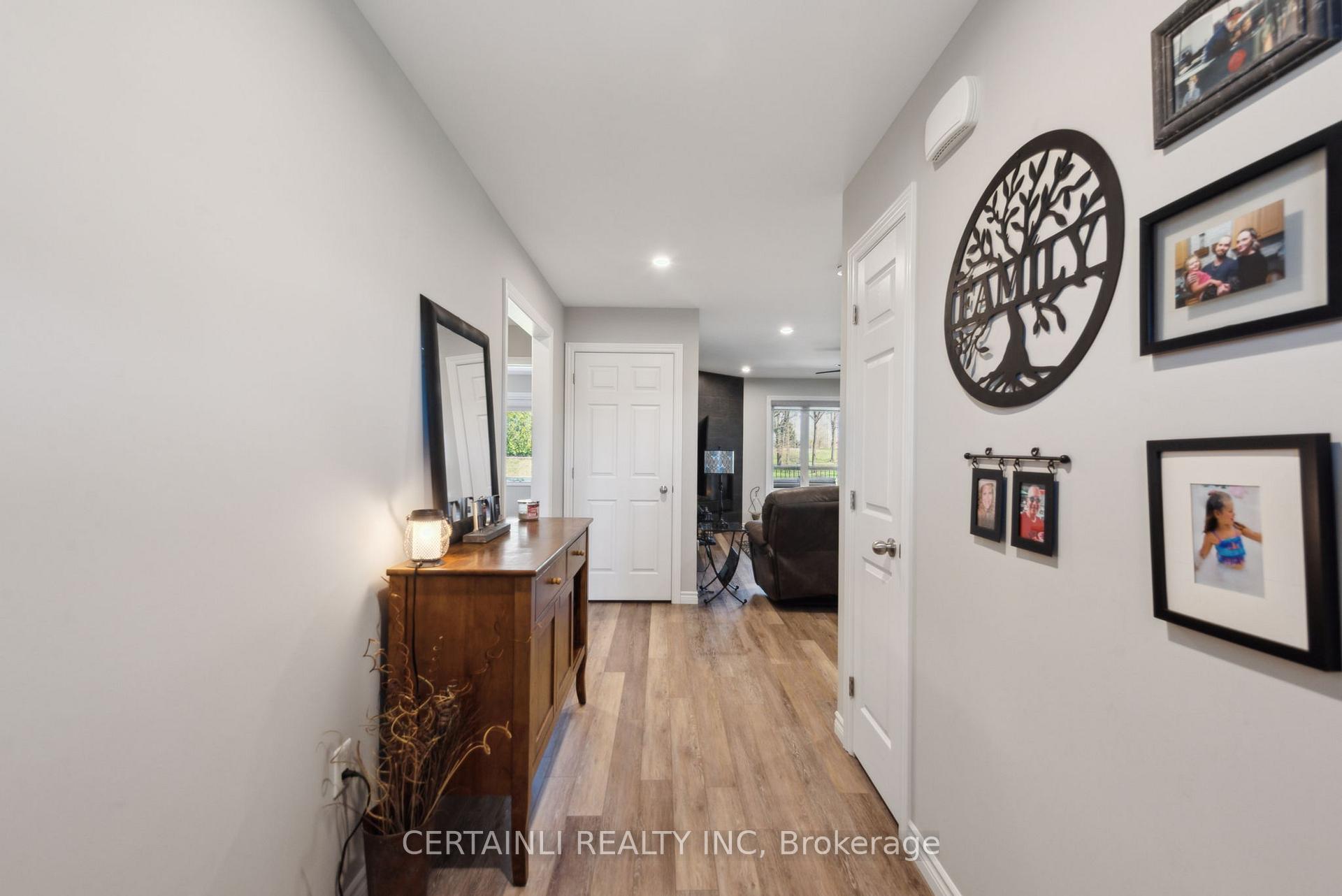 Photo 6 of 8924 Morris Street, Dutton/Dunwich, Iona — HOMEH