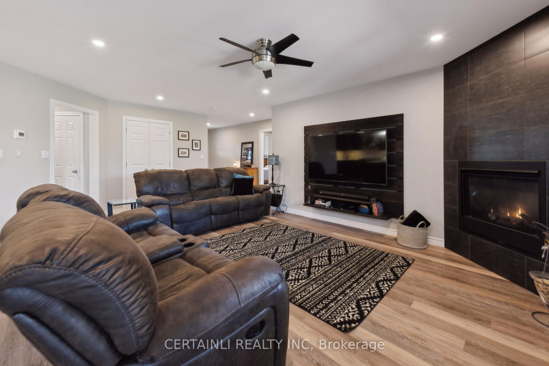 Photo 8 of 8924 Morris Street, Dutton/Dunwich, Iona — HOMEH