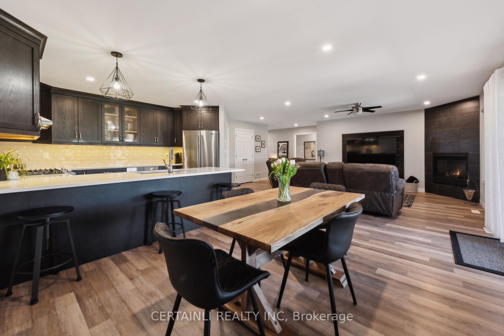 Photo 10 of 8924 Morris Street, Dutton/Dunwich, Iona — HOMEH