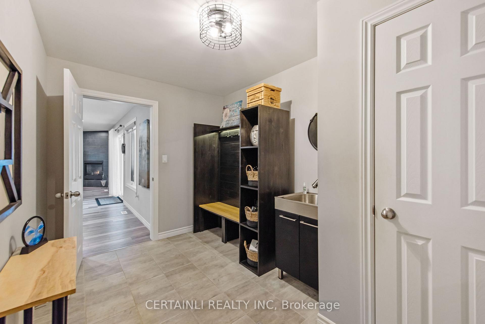 Photo 16 of 8924 Morris Street, Dutton/Dunwich, Iona — HOMEH