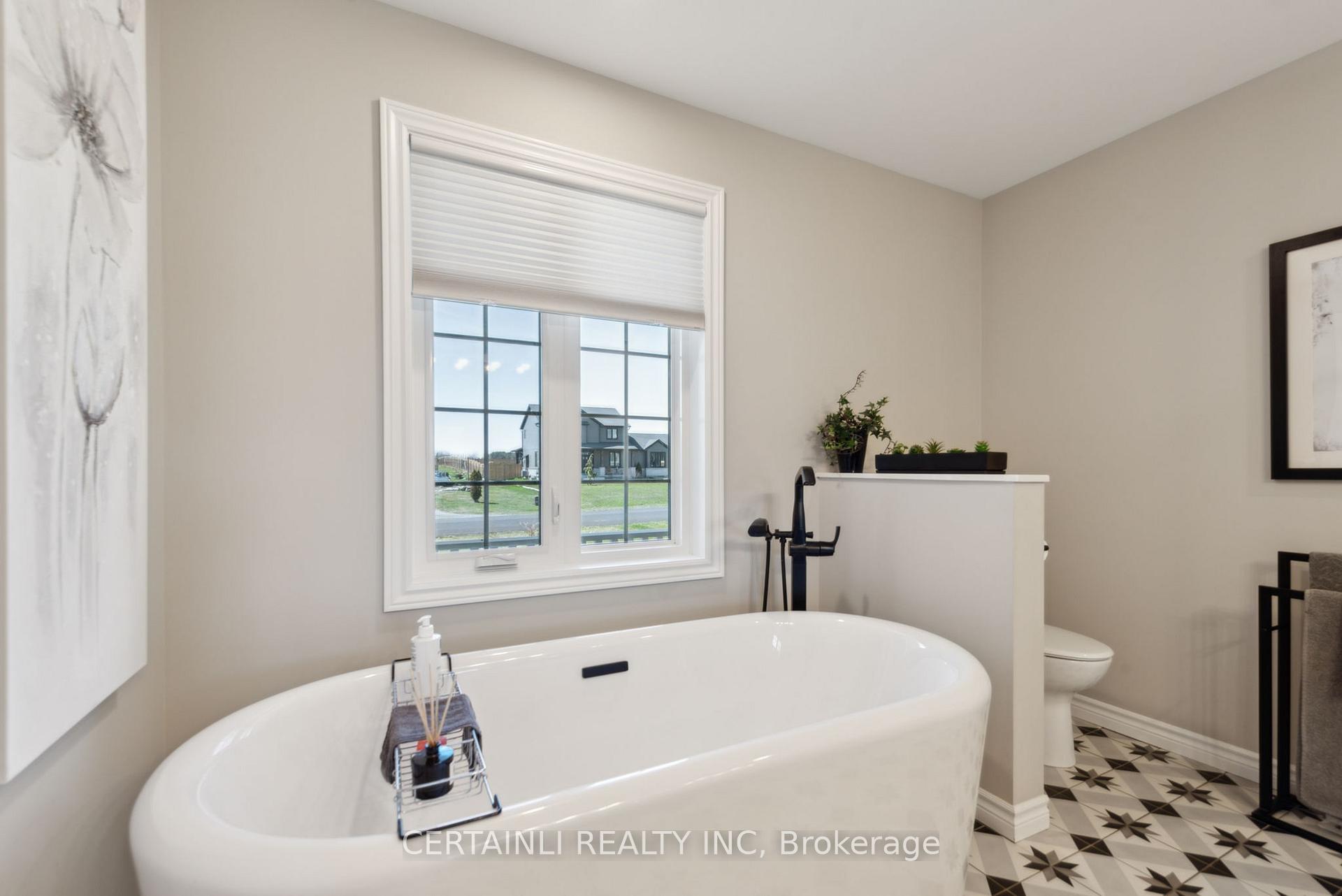 Photo 20 of 8924 Morris Street, Dutton/Dunwich, Iona — HOMEH