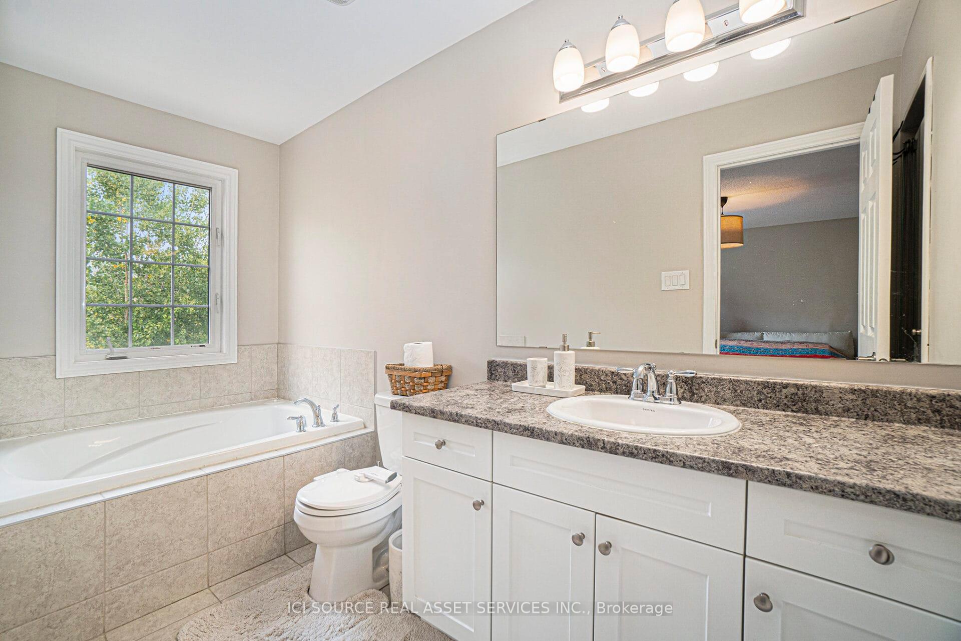Photo 12 of 748 Mayfly Crescent, Ottawa, Barrhaven - Half Moon Bay — HOMEH