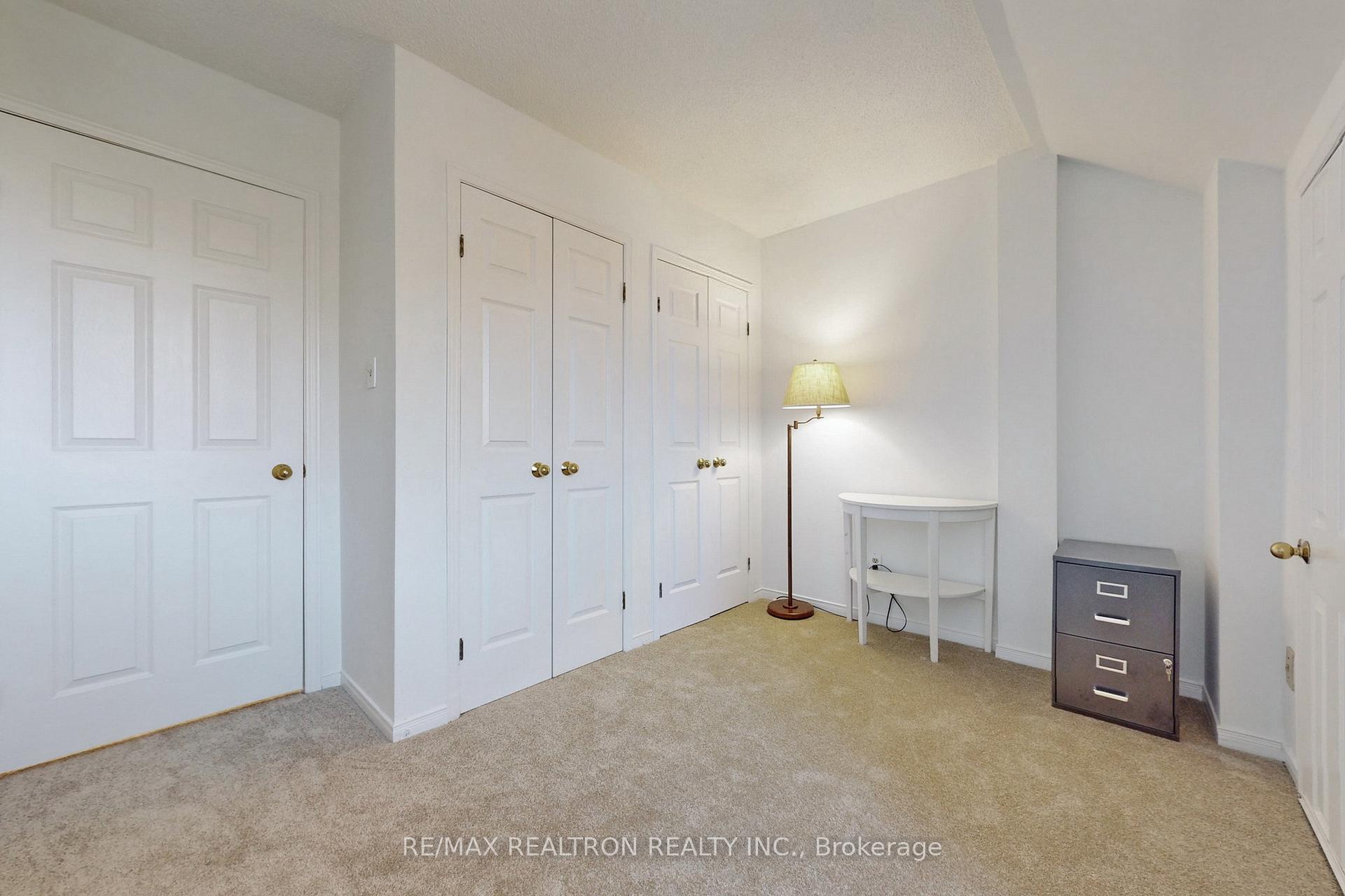 Photo 29 of Unit 4, 100 Arbors Lane, Vaughan, West Woodbridge — HOMEH