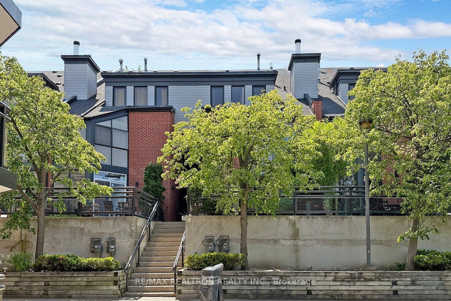 Photo 35 of Unit 4, 100 Arbors Lane, Vaughan, West Woodbridge — HOMEH