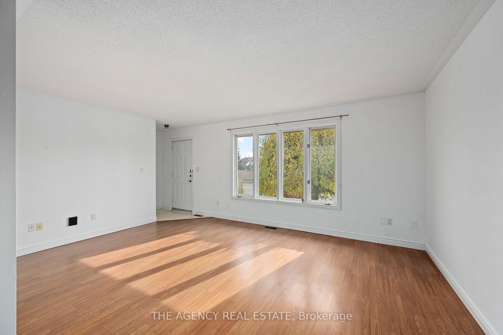Photo 5 of 360 Highview Drive, St. Thomas — HOMEH
