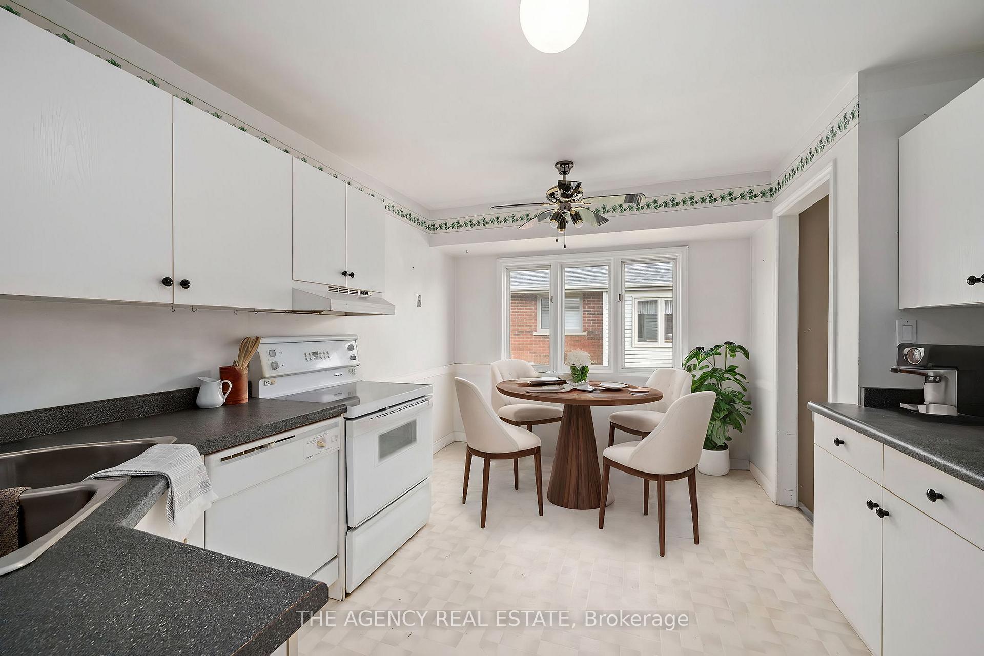 Photo 9 of 360 Highview Drive, St. Thomas — HOMEH