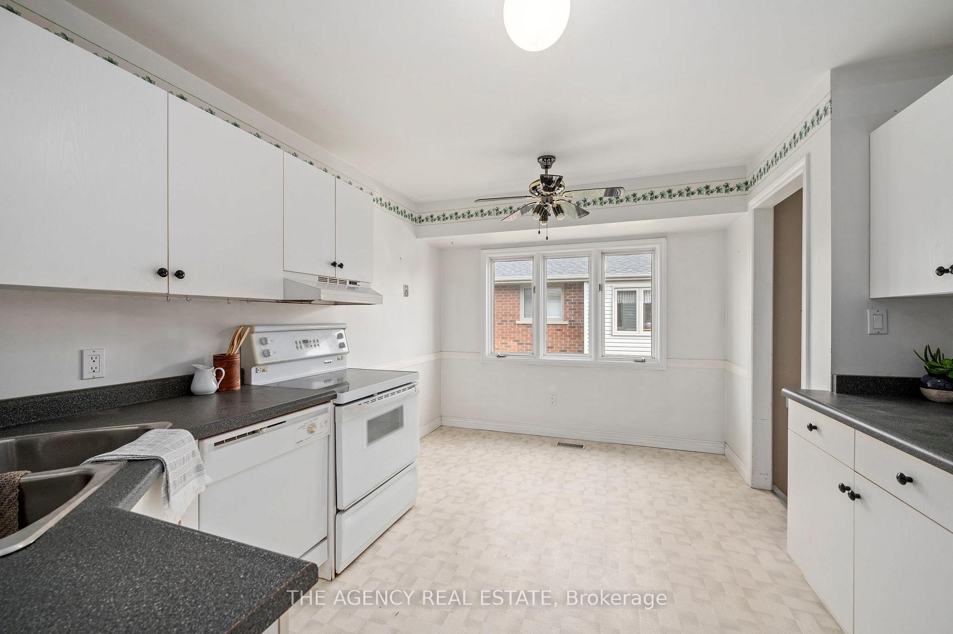 Photo 10 of 360 Highview Drive, St. Thomas — HOMEH
