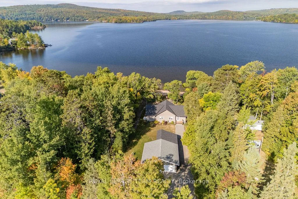 Photo 12 of 42153B Combermere Road S, Madawaska Valley, Madawaska Valley — HOMEH