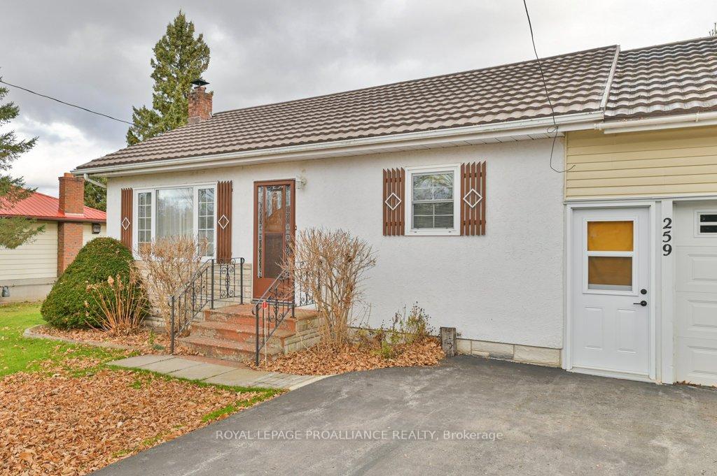 Photo 4 of 259 Henry Street, Stirling-Rawdon, Stirling Ward — HOMEH