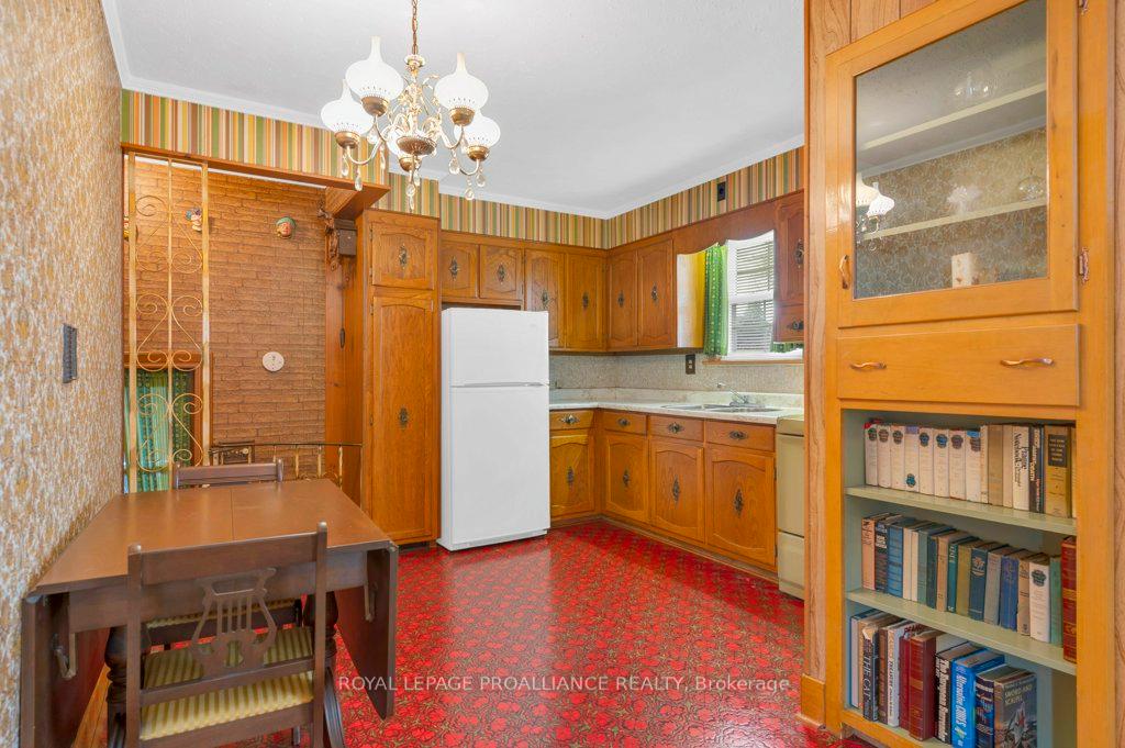 Photo 10 of 259 Henry Street, Stirling-Rawdon, Stirling Ward — HOMEH