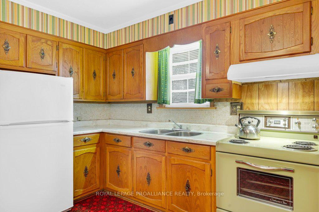 Photo 12 of 259 Henry Street, Stirling-Rawdon, Stirling Ward — HOMEH