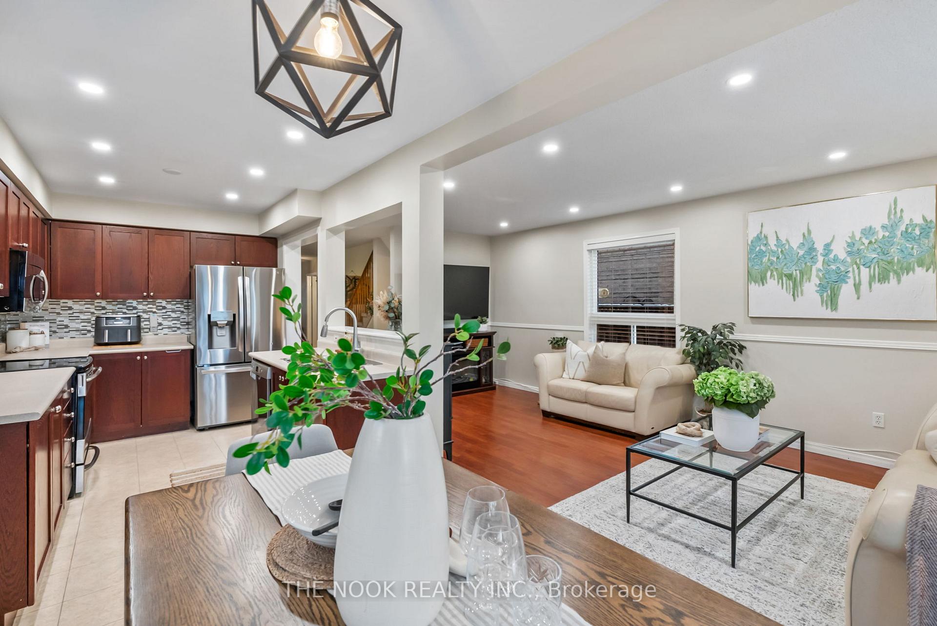 Photo 13 of 187 High Street, Clarington, Bowmanville — HOMEH