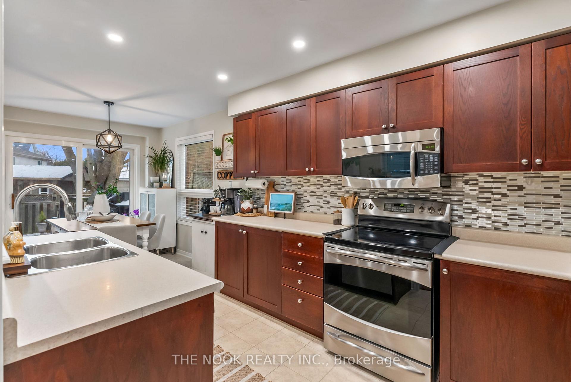 Photo 19 of 187 High Street, Clarington, Bowmanville — HOMEH