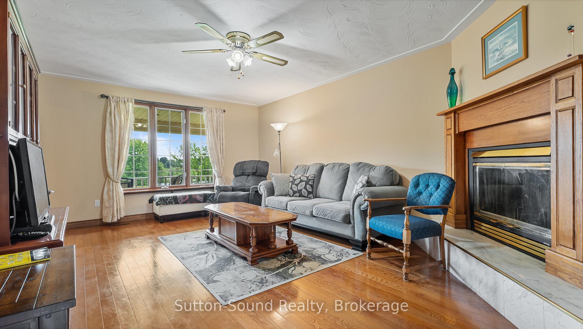 Photo 15 of 373 Scenic Drive, Brant, South Dumfries — HOMEH