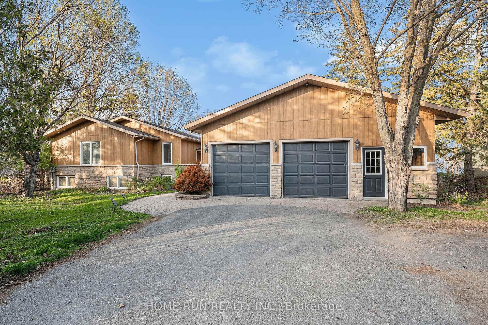 Photo 1 of 2840 Barlow Crescent, Ottawa, Dunrobin Shores — HOMEH