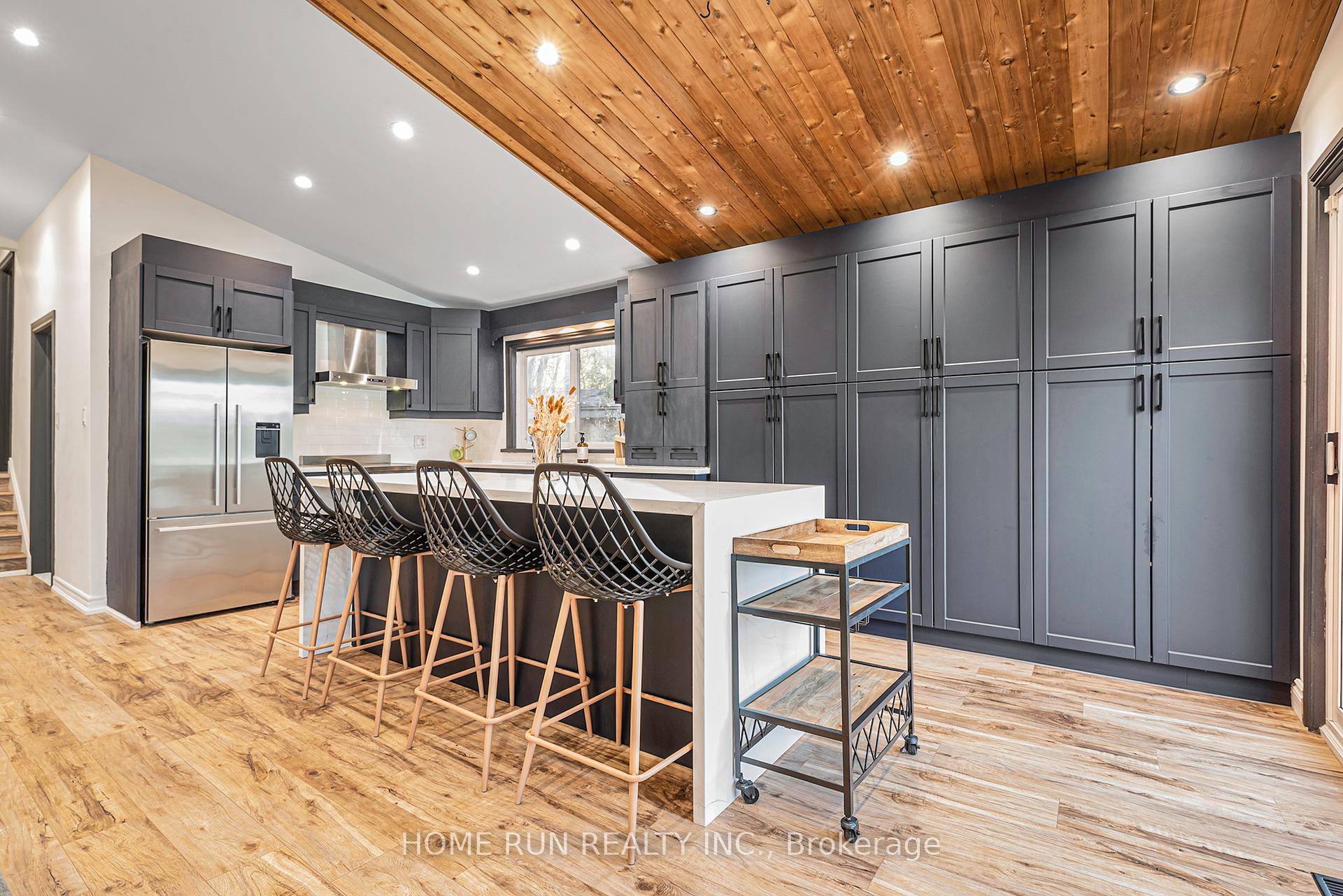 Photo 7 of 2840 Barlow Crescent, Ottawa, Dunrobin Shores — HOMEH