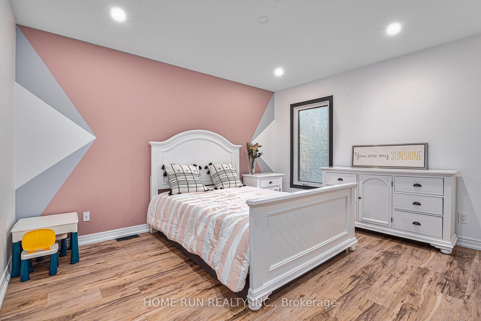 Photo 11 of 2840 Barlow Crescent, Ottawa, Dunrobin Shores — HOMEH