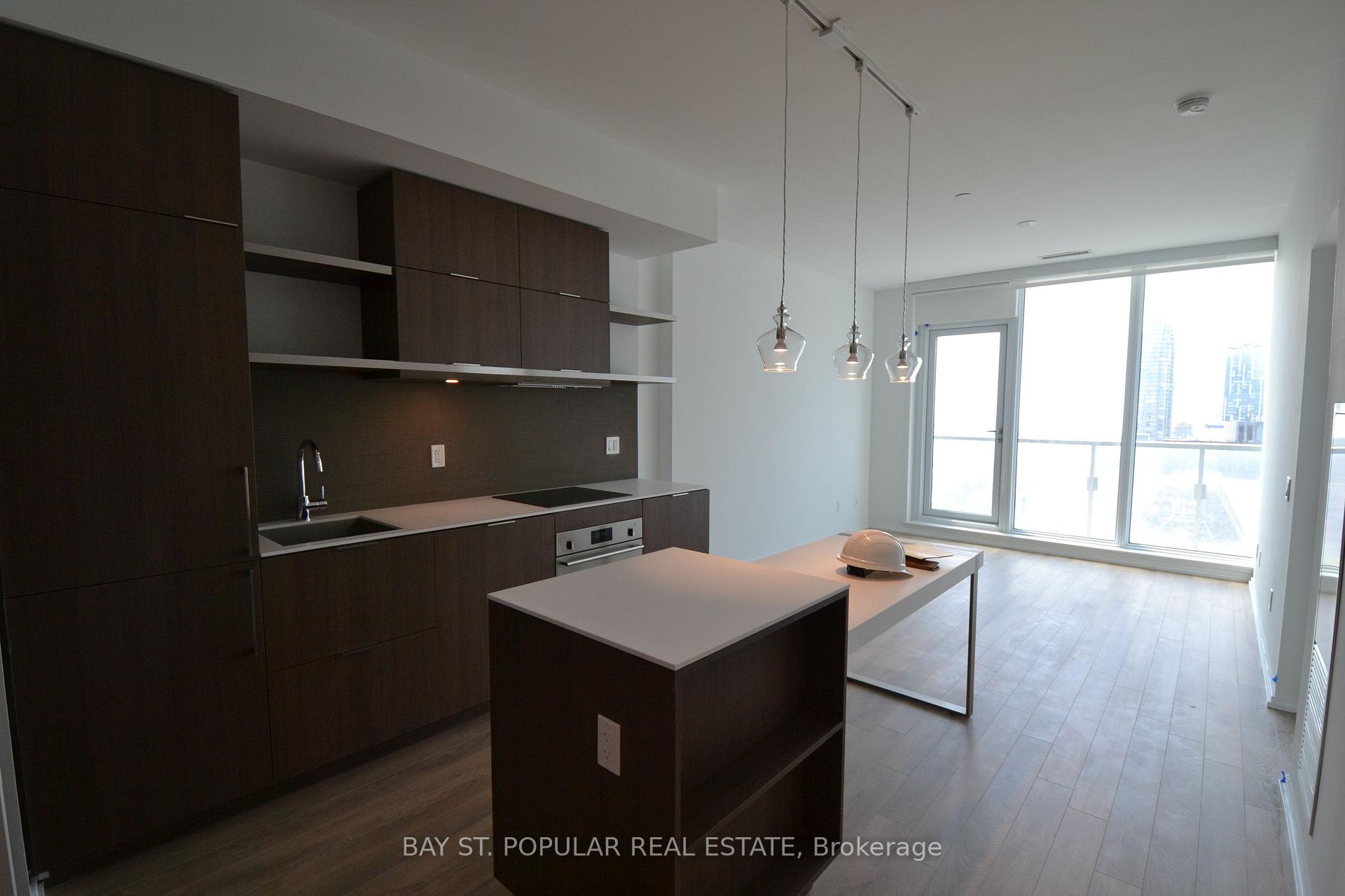 Photo 6 of Unit 3707, 197 Yonge Street, Toronto, Church-Yonge Corridor — HOMEH