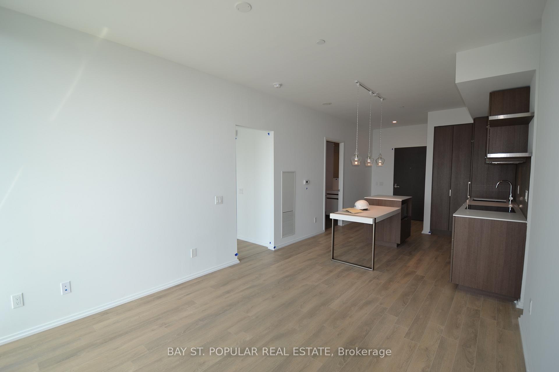 Photo 4 of Unit 3707, 197 Yonge Street, Toronto, Church-Yonge Corridor — HOMEH