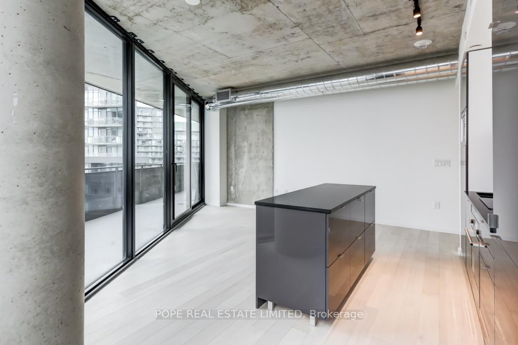 Photo 5 of Unit 811, 21 Lawren Harris Square, Toronto, Waterfront Communities — HOMEH