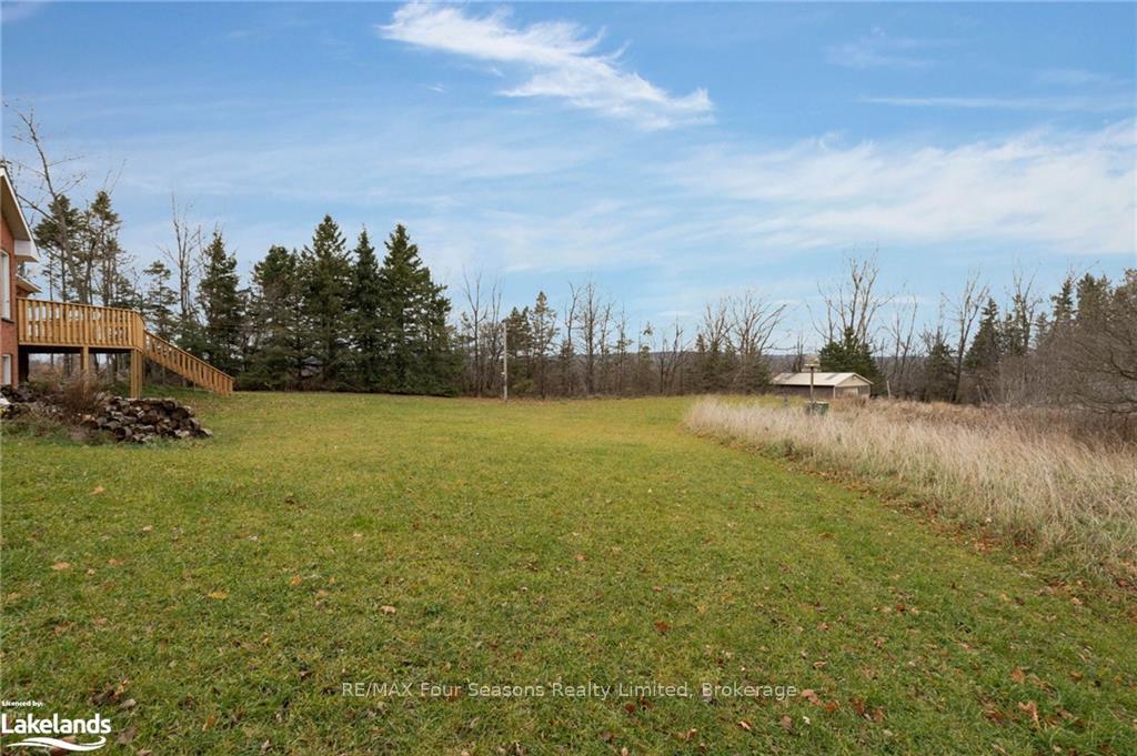 Photo 17 of 7598 6/7 Sideroad Nottawasaga, Clearview, Rural Clearview — HOMEH