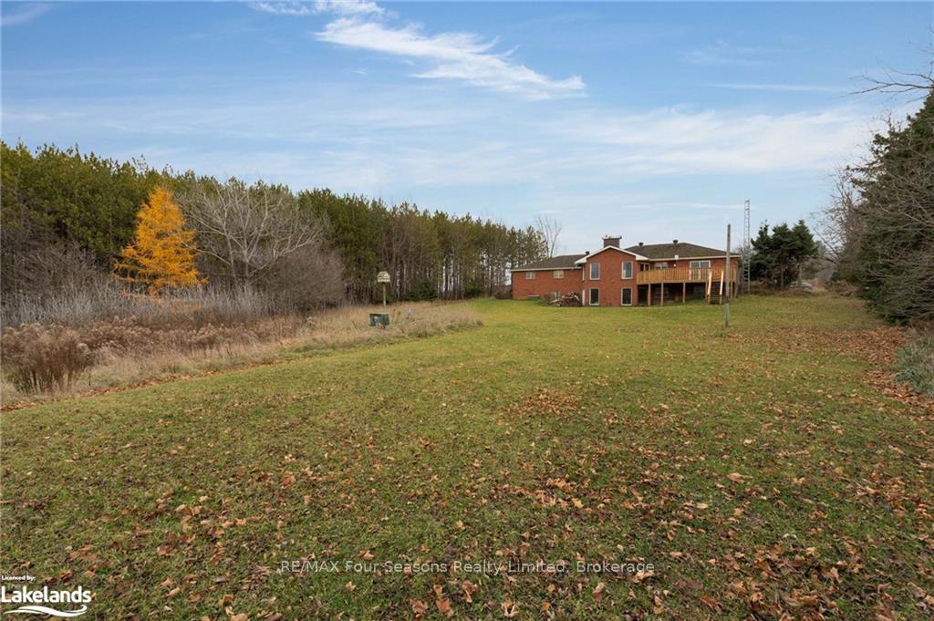 Photo 16 of 7598 6/7 Sideroad Nottawasaga, Clearview, Rural Clearview — HOMEH