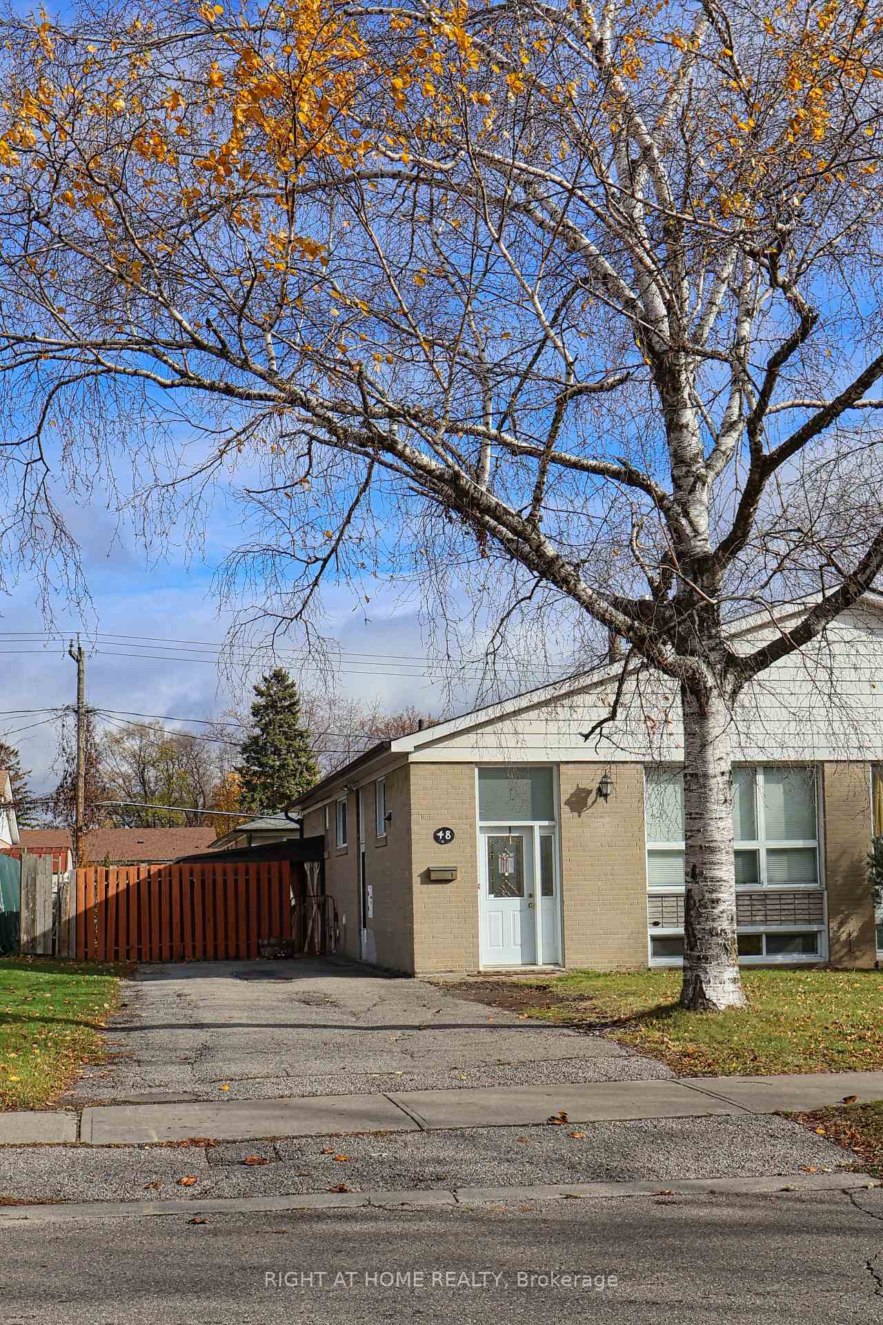 Photo 2 of Unit MainFlr, 48 Burcher Road, Ajax, South East — HOMEH